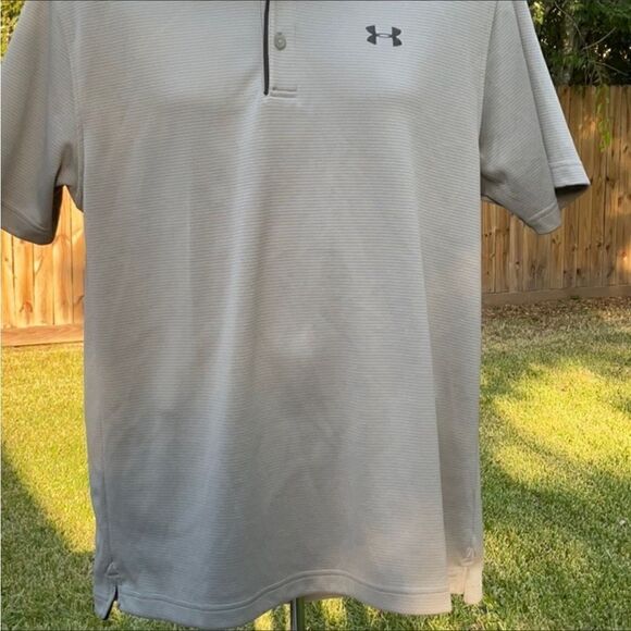 Take 50% OFF- Heat Gear Under Armour Men’s Polo, Size-L - Picture 4 of 7